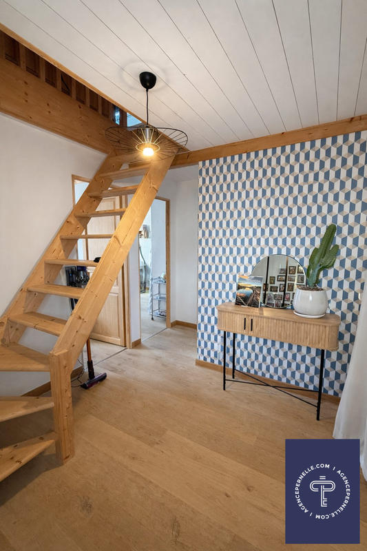 Maison - 103 m² - 5 pièces