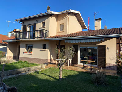 Maison - 115 m² - 5 pièces