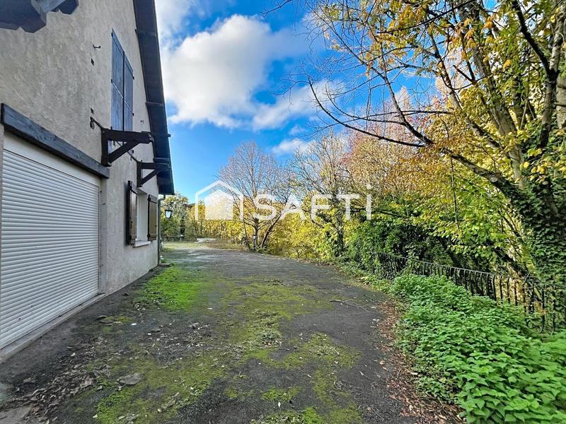 Maison - 188 m² - 7 pièces