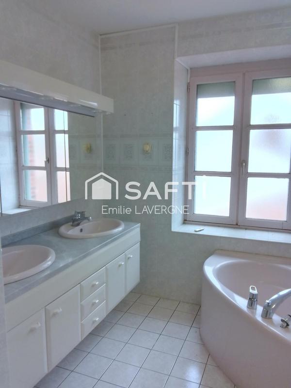 Maison - 123 m² - 6 pièces