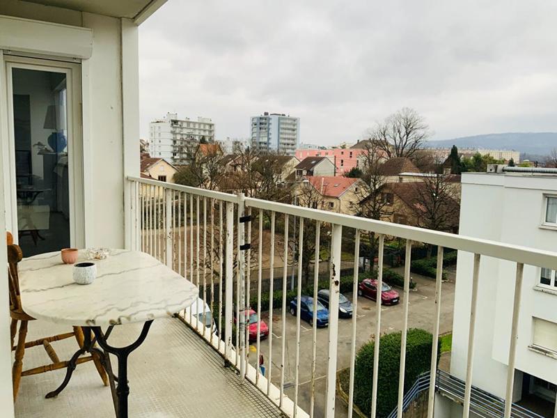 Appartement - 95 m² - 4 pièces