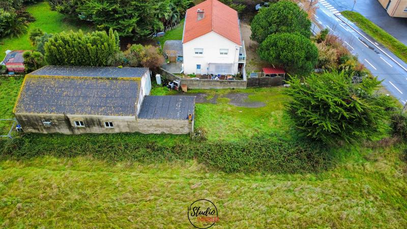 Maison ancienne - 224 m² - 3 pièces