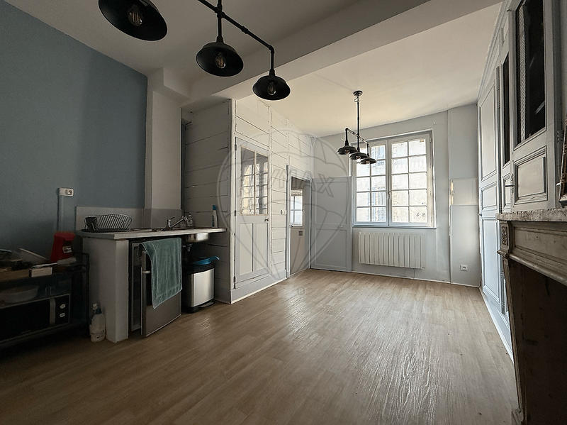 Immeuble - 56 m² - 3 pièces