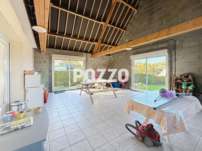 Maison - 90 m² - 5 pièces