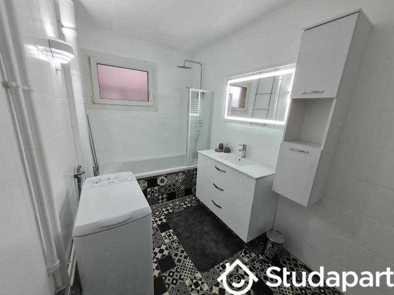 Chambre - 69 m² - 1 pièce