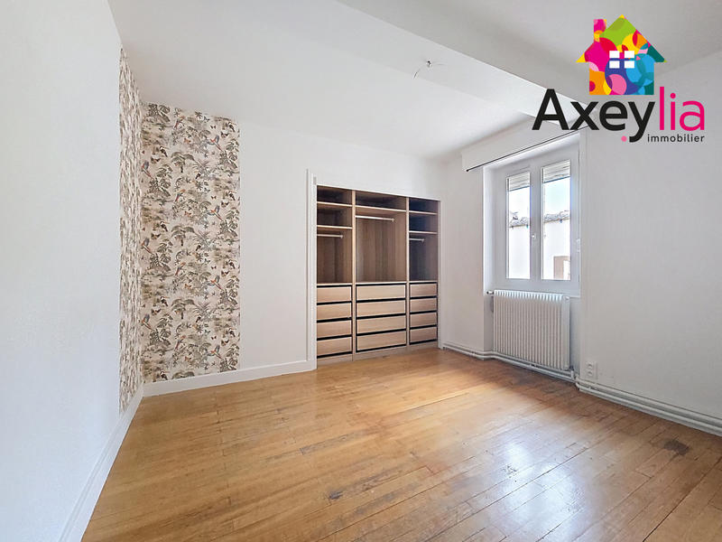 Appartement - 130 m² - 3 pièces