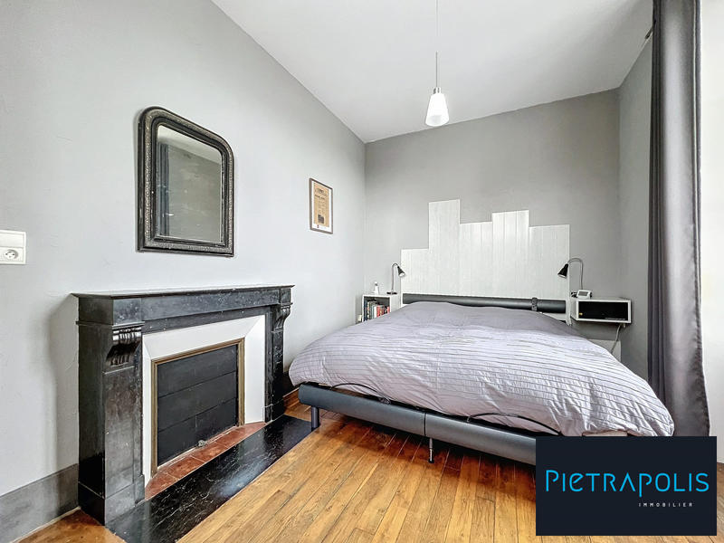 Maison - 196 m² - 7 pièces