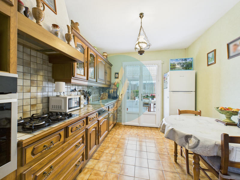 Maison - 105 m² - 4 pièces