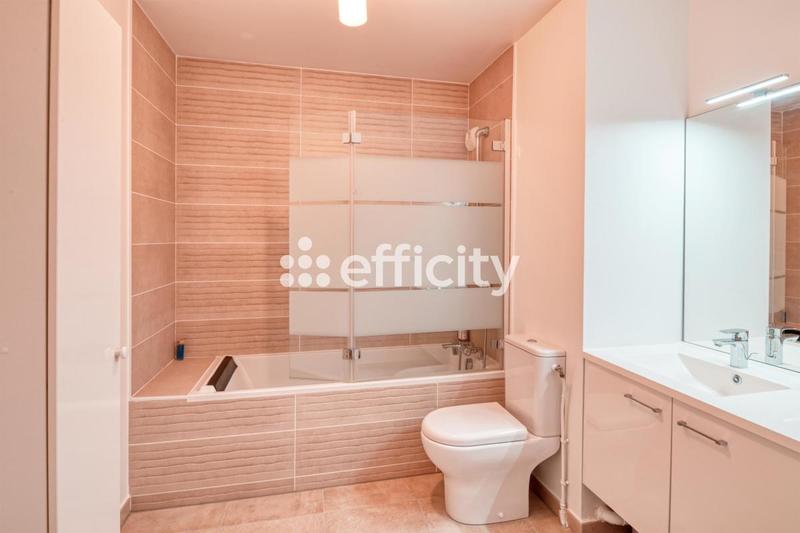 Appartement - 84 m² - 4 pièces