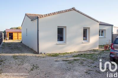 Maison - 92 m² - 5 pièces