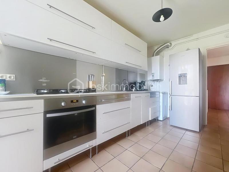 Appartement - 79 m² - 4 pièces