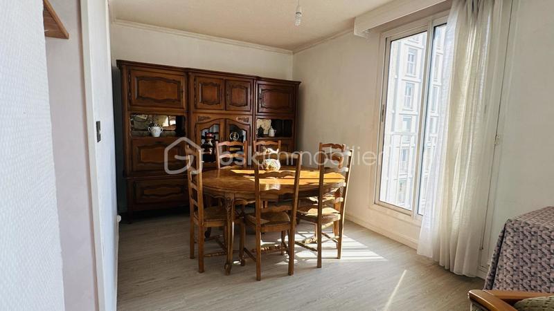 Appartement - 72 m² - 4 pièces