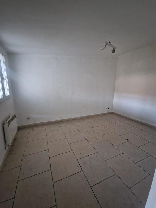 Immeuble - 110 m² - 6 pièces