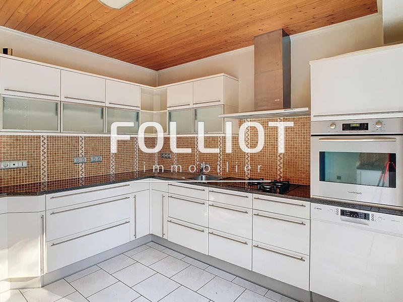 Maison - 123 m² - 6 pièces