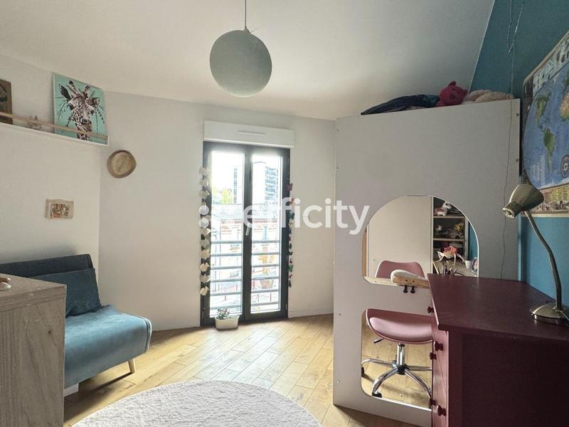 Appartement - 87 m² - 4 pièces