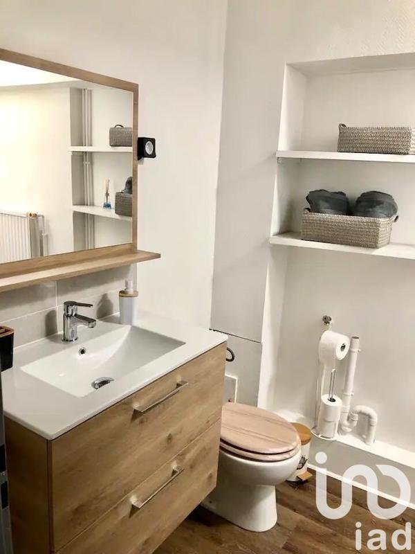 Studio - 25 m² - 1 pièce