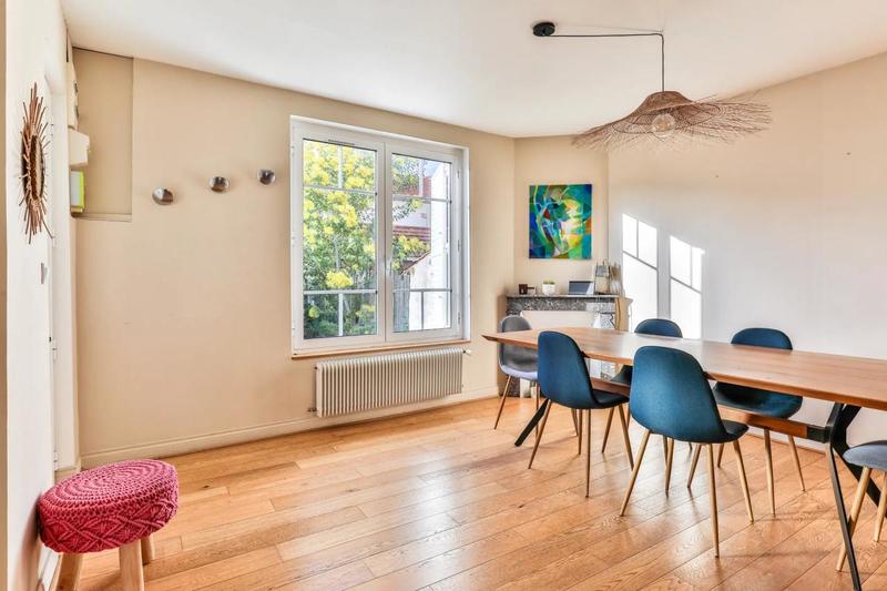 Maison - 120 m² - 7 pièces