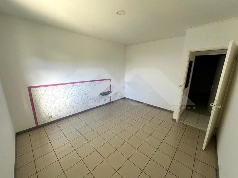 Maison traditionnelle - 140 m² - 5 pièces