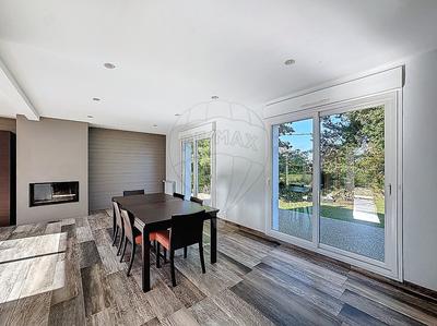 Propriété - 156 m² - 8 pièces