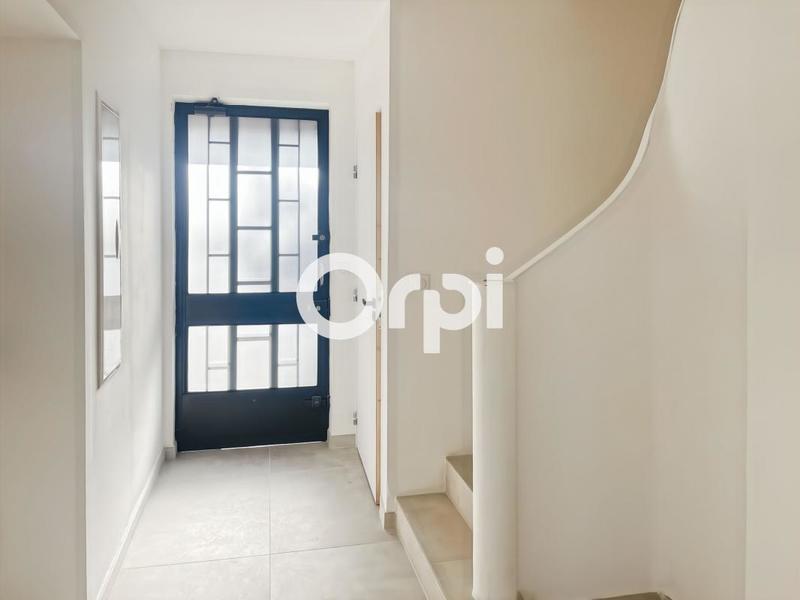 Maison - 164 m² - 5 pièces