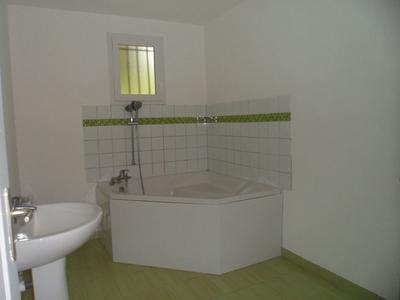 Maison traditionnelle - 92 m² - 4 pièces