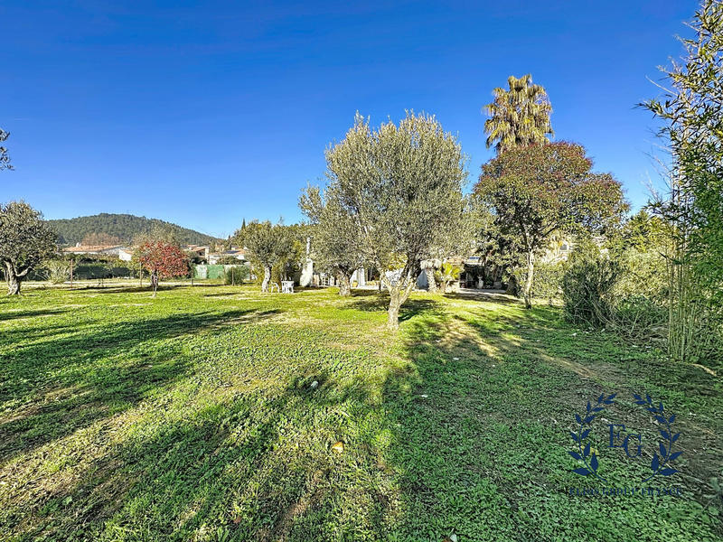 Maison - 170 m² - 5 pièces