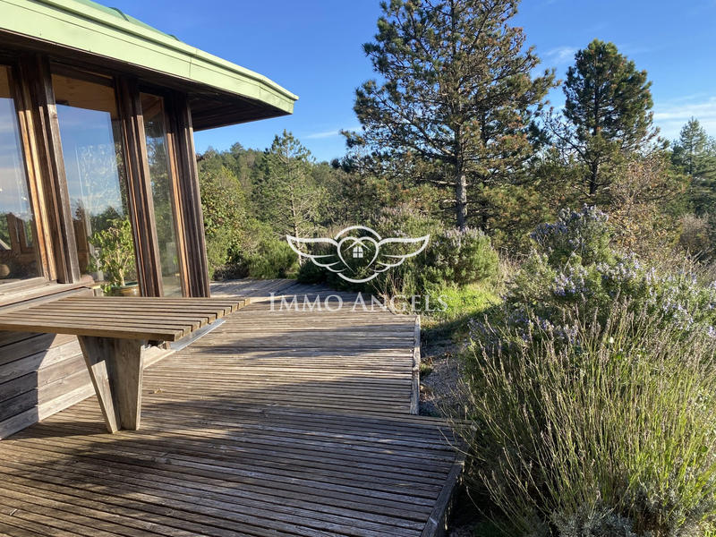 Maison contemporaine - 850 m² - 13 pièces