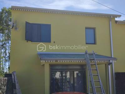 Maison jumelée - 65 m² - 3 pièces