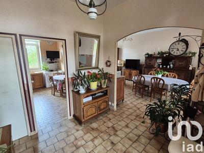 Maison - 159 m² - 6 pièces