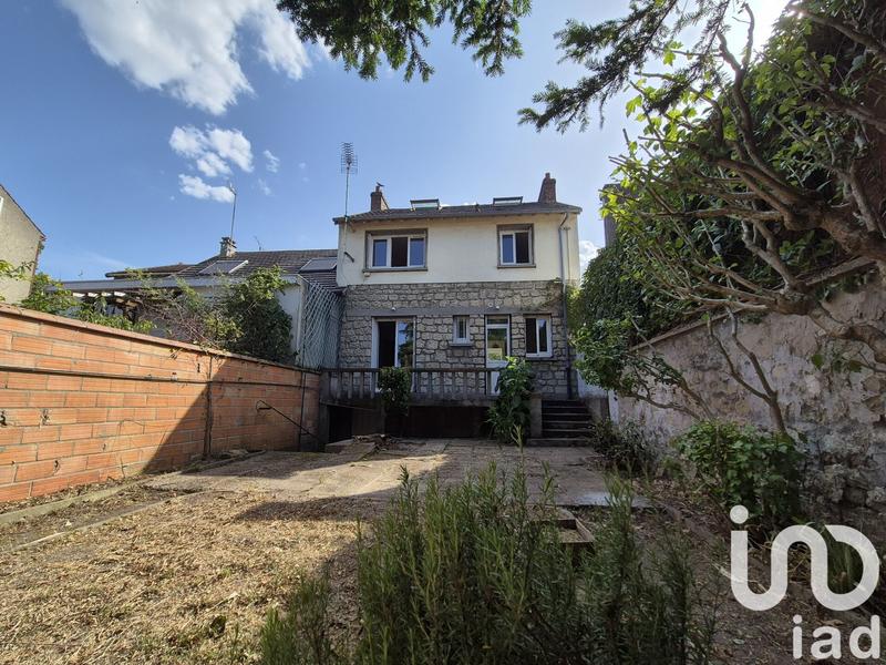 Maison - 91 m² - 5 pièces