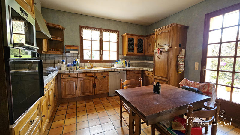 Maison - 138 m² - 6 pièces