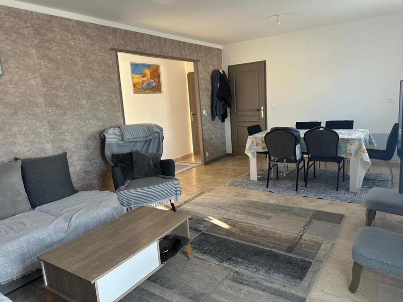 Appartement - 76 m² - 3 pièces