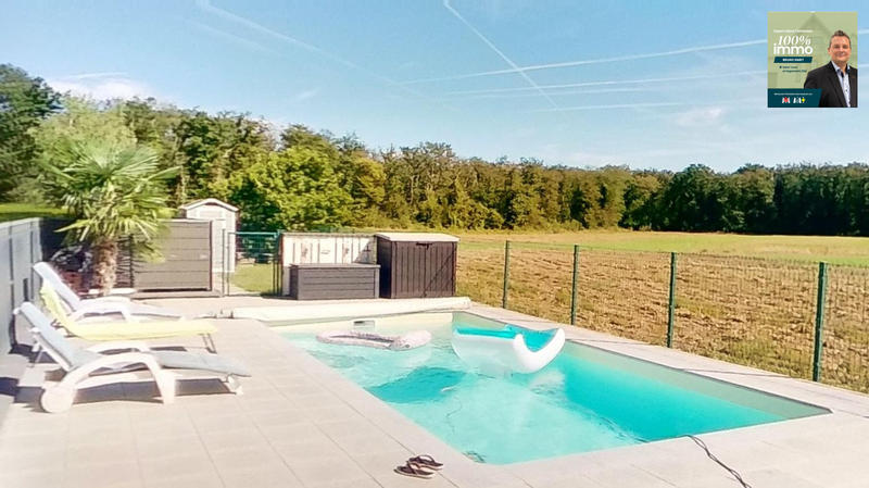 Maison - 260 m² - 6 pièces