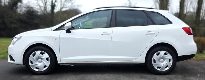 Seat Ibiza St 2° Main 1.6 Tdi 90cv 4Kids Faible kilométrage / Kit distribution + pompe à eau faite