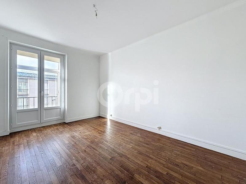 Appartement - 86 m² - 4 pièces