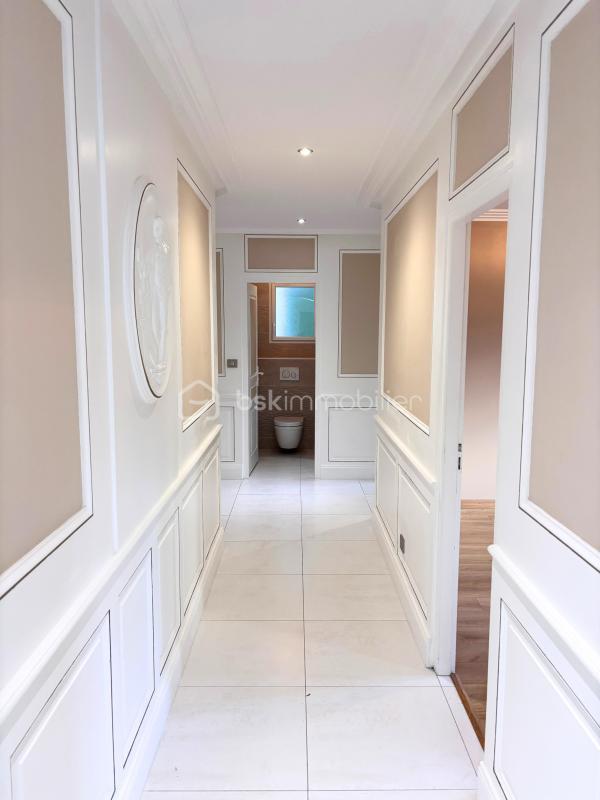 Maison - 186 m² - 7 pièces