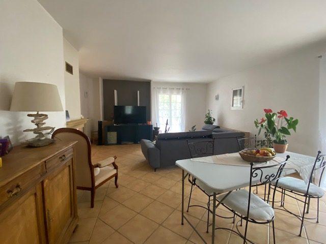 Villa - 138 m² - 5 pièces