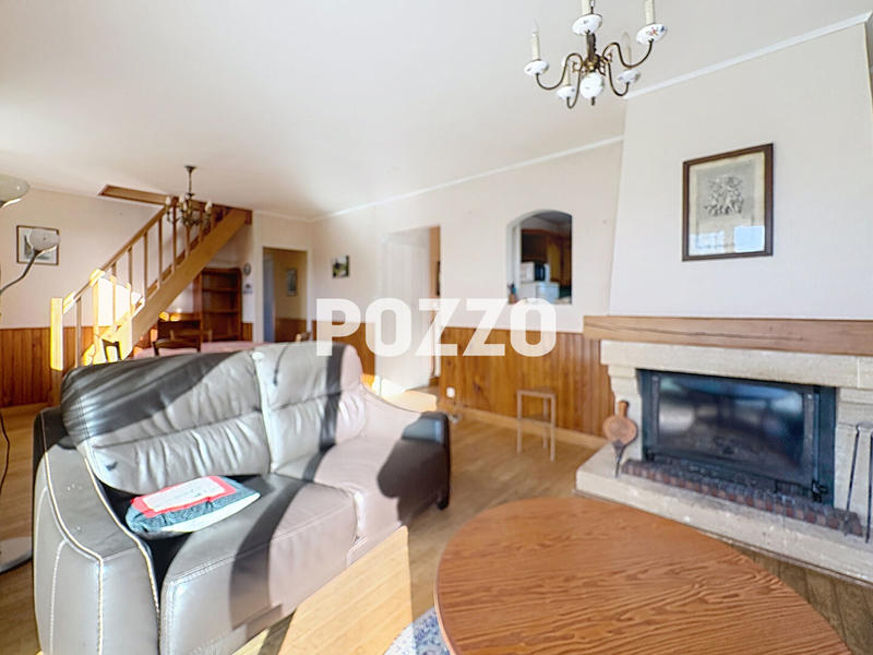 Maison - 95 m² - 6 pièces