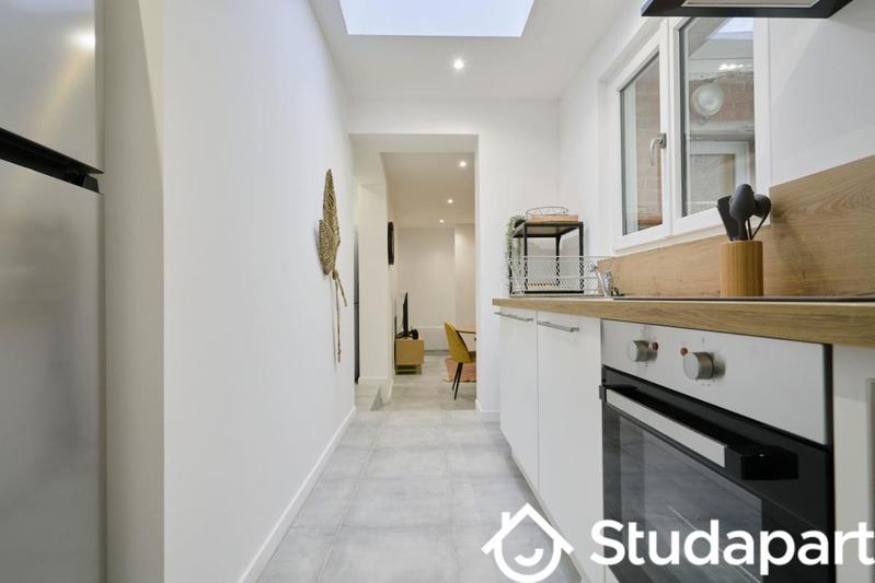 Chambre - 11 m² - 1 pièce