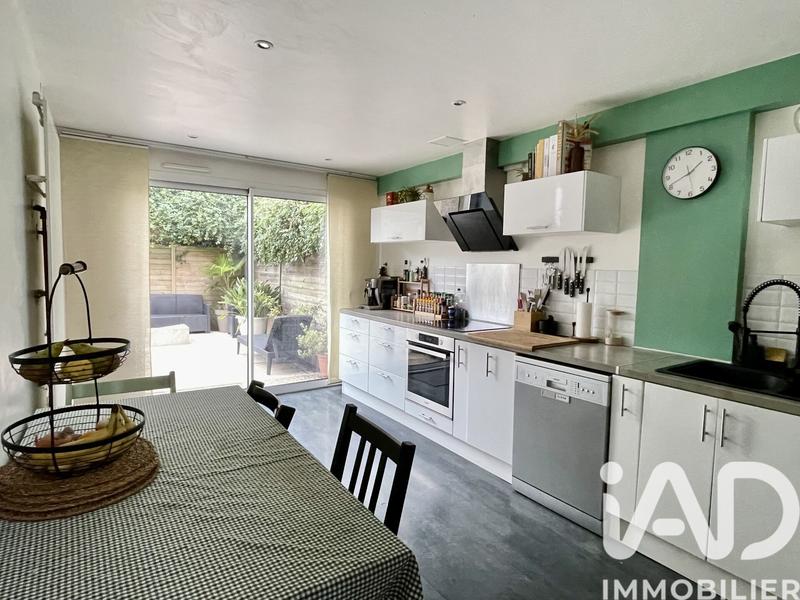 Maison - 110 m² - 5 pièces