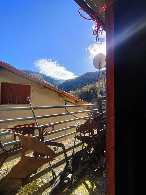 Maison de village - 90 m² - 2 pièces