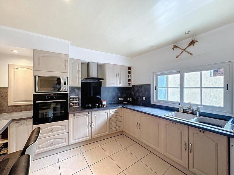 Maison - 148 m² - 5 pièces