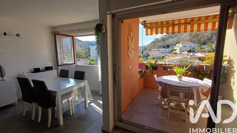 Appartement - 65 m² - 3 pièces