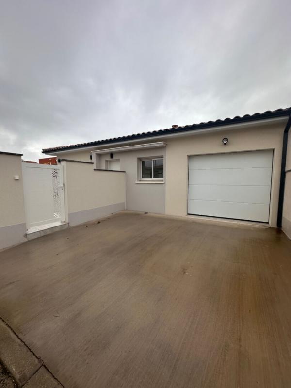 Maison - 92 m² - 4 pièces