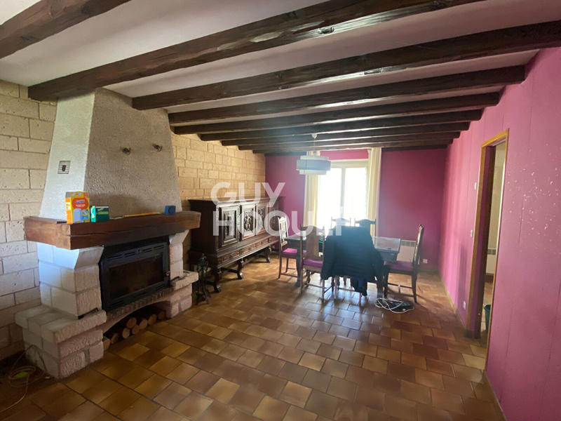 Maison - 93 m² - 5 pièces
