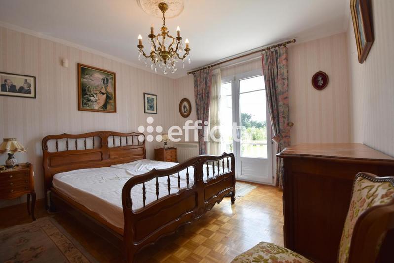 Villa - 150 m² - 7 pièces