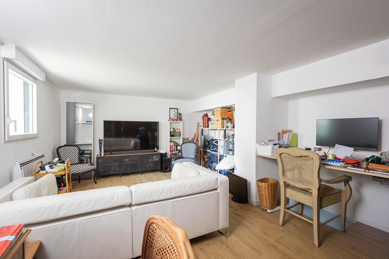 Maison - 265 m² - 6 pièces