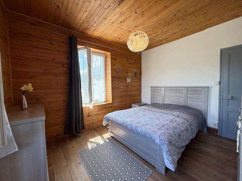 Appartement - 150 m² - 6 pièces