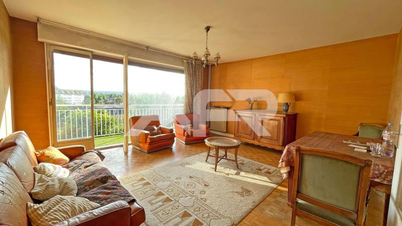 Appartement - 80 m² - 4 pièces