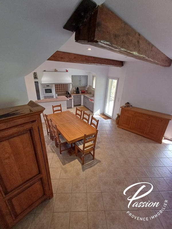 Villa - 145 m² - 5 pièces